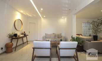 Imagem: Casa à Venda - Ouro Preto, 4 Quartos, 244