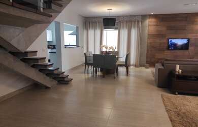 Imagem 3: Casa de condomínio sobrado para venda com 304 metros quadrados com 4 quartos