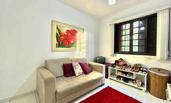 Imagem 7: Sobrado para aluguel com amplo quintal com árvores frutíferas - Residencial São Charbel