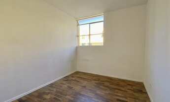 Imagem 6: Apartamento para Venda em Curitiba, água Verde, 3 dormitórios, 1 banheiro, 1 vaga