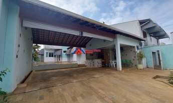 Imagem 2: ARARAQUARA - Casa Padrão - JARDIM CELIAMAR