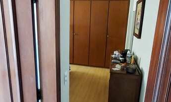 Imagem 7: No bairro do Gonzaga com 03 dormitórios, suíte, amplo e modernizado