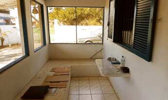 Imagem 6: Casa a venda em Peruíbe, rua asfaltada e ao lado de condominio,bairro em franco cresciment