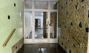 Imagem 2: Apartamento para venda com 107 metros quadrados com 3 quartos em Laranjeiras - Rio de Jane