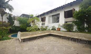 Imagem 5: Casa com piscina e muita iluminação natural