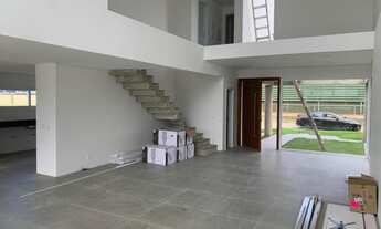 Imagem 5: Casa de condomínio para venda com 323 metros quadrados com 3 quartos