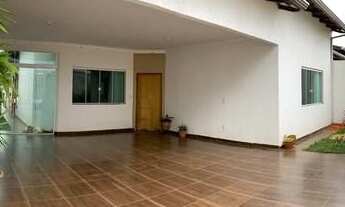 Imagem 4: Térrea para venda possui 250 metros quadrados com 3 quartos