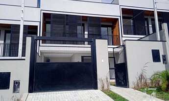 Imagem: Sobrado para Venda em Curitiba, Vista Alegre