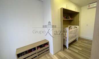 Imagem 5: Casa de condomínio para venda possui 469 metros quadrados com 5 quartos