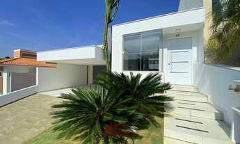 Imagem 2: Casa térrea no condomínio Golden Park na Avenida Ipanema