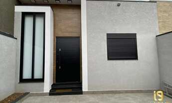 Imagem: BRAGANÇA PAULISTA - Casa Padrão - RESIDENCIAL