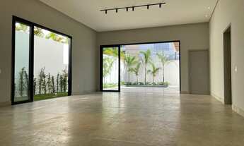 Imagem 6: Casa de condomínio térrea para venda tem 307 metros quadrados com 4 quartos