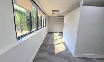 Imagem 6: Ótima sala comercial no condomínio Barra Prime