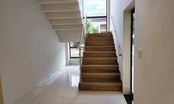 Imagem 6: Sobrado para venda com 227 metros quadrados com 3 quartos em Condomínio Belvedere - Cuiabá