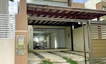 Imagem 1: Casa duplex em condômino fechado