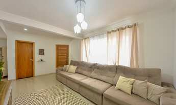 Imagem 4: Sobrado (não geminado) ensolarado, com 04 quartos, 02 vagas