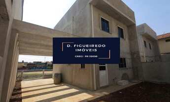 Imagem 4: Sobrado de rua para venda possui 94 metros quadrados com 3 quartos em Campo Pequeno - Colo