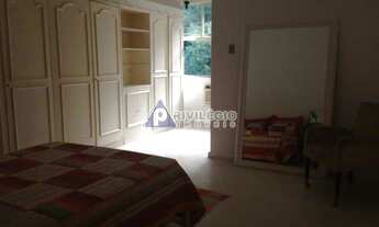 Imagem 5: Privilegio Imoveis Vende: Encantador apartamento com 2 ótimas salas, COPACABANA - RJ