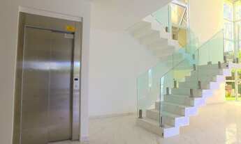 Imagem 7: Mansão luxuosa no Condomínio San Nicolas