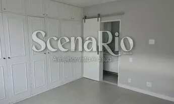 Imagem 6: Apartamento para Venda em Rio de Janeiro, Urca, 3 dormitórios, 1 suíte, 3 banheiros, 1 vag