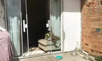 Imagem 2: Vendo outro por outra casa menor