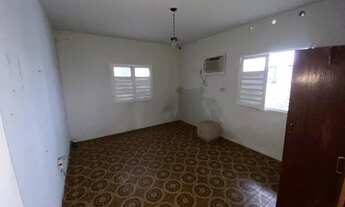 Imagem 4: Casa para venda tem 360 metros quadrados com 3 quartos em Ponta Verde - Maceió - AL