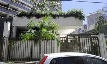 Imagem 2: Excelente localização, vista para o mar, playground, quadra de esportes, salão de jogos, h