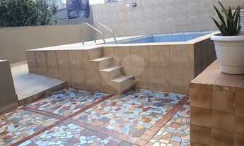 Imagem 5: Excelente casa única no terreno com piscina em Irajá [VP