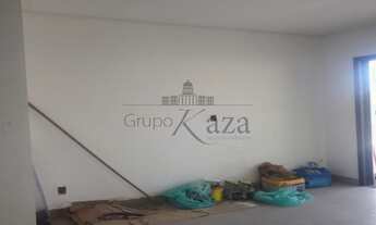 Imagem 2: Aceita Permuta - Casa Condomínio - Residencial Reserva Aruanã - 4 Dormitórios - 244m²