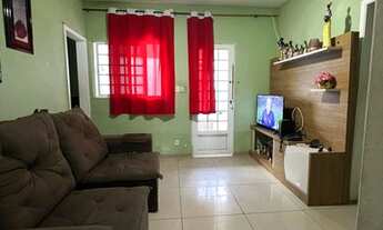 Imagem 6: CASA COM PISCINA, 3 QUARTOS, QUINTAL e 3 VAGAS NA GARAGEM