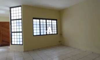 Imagem: Casa à venda, 4 quartos, 1 suíte, 4 vagas