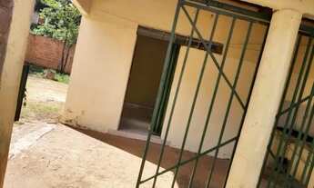 Imagem 2: Alugo casa Aureny 3