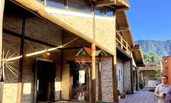 Imagem: Casa com 4 dormitórios à venda, 239 m²