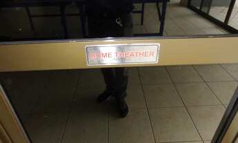 Imagem 5: Excelente localização, vista para o mar, playground, quadra de esportes, salão de jogos, h