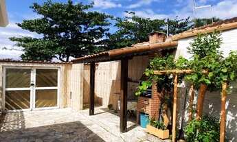 Imagem 6: CARNAVAL - Linda casa térrea próximo a praia com piscina contendo 03 dorms (um com suíte