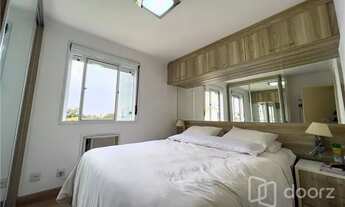 Imagem 2: PORTO ALEGRE - Apartamento Padrão - Humaitá