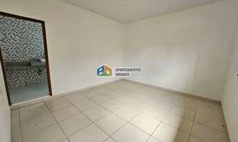 Imagem 5: Casa de 3Qts/1St + 2 apartamentos Cj. Duque de Caxias