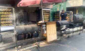 Imagem 4: Loja de assados! somente fim de semana