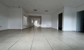 Imagem 4: Casa Comercial disponível para locação no bairro Centro em Uberlândia-MG