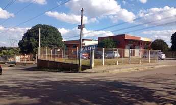 Imagem: CONDOMINIO DE 03 LOJAS E 05 CASAS A VENDACAMPO