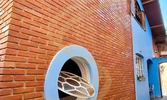 Imagem 3: Oportunidade no Centro: Casa com Edícula e 4 Vagas em Bragança Paulista