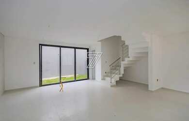 Imagem 4: Sobrado em condomínio 3 quatros em Santa Felicidade