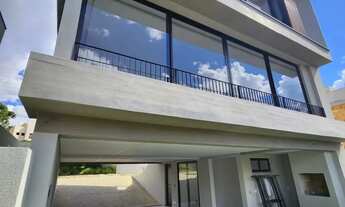 Imagem 7: Casa Nova de 3 suítes e 238 m2 privativos com 4 vagas e toda automatizada em Condomínio da