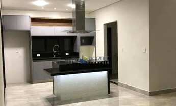 Imagem 5: CASA TÉRREA para VENDA ou LOCAÇÃO com 3 SUÍTES, PISCINA, ÁREA GOURMET no CONDOMÍNIO FECHAD