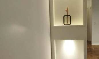 Imagem 2: Apartamento à venda em Petrópolis com 76 m², 2 quartos, 1 vaga