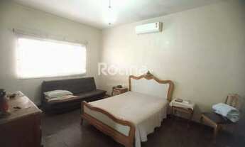 Imagem 4: Casa à venda, 4 quartos, Centro - Uberlândia/MG - Rotina Imobiliária