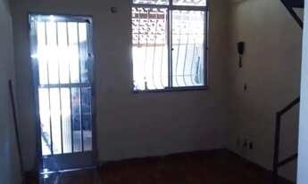 Imagem 2: 221 Excelente casa duplex no Jóquei Clube São Gonçalo