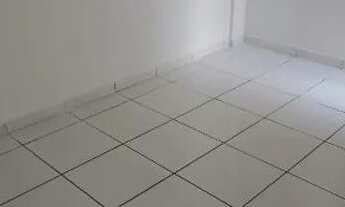 Imagem 4: Apartamento Farolândia 2/4,sala,cozinha e banheiro