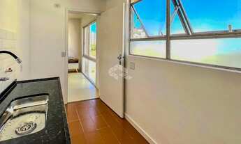 Imagem 5: Cobertura duplex 1 dormitório, reformada, bairro Santana, em Porto Alegre