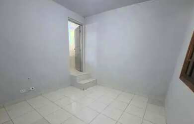 Imagem 7: Vendo essa casa na Redenção com 2 quartos! Pronta para morar